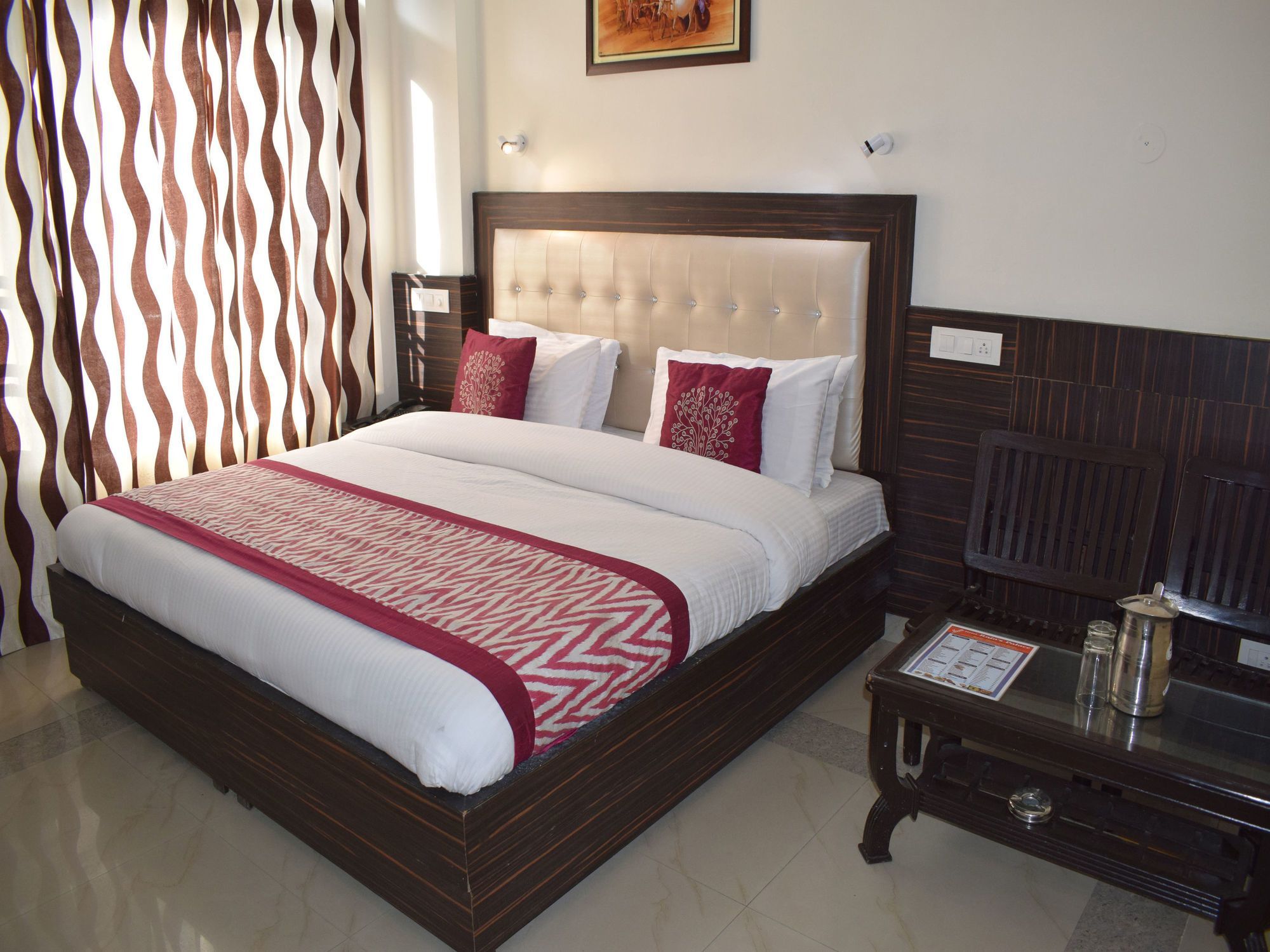 Oyo 10322 Hotel Raja Palace Дхарамсала Екстериор снимка